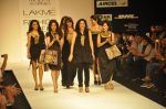 Vidya Malvade, Maria Goretti, Madhoo Shah, Mini Mathur, Sharmila Khanna walk the ramp for Malini Agarwala Show at lakme fashion week 2012 Day 5 in Grand Hyatt, Mumbai on 6th March 2012 (22).JPG